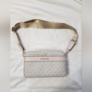 Michael Kors Crossbody Bag